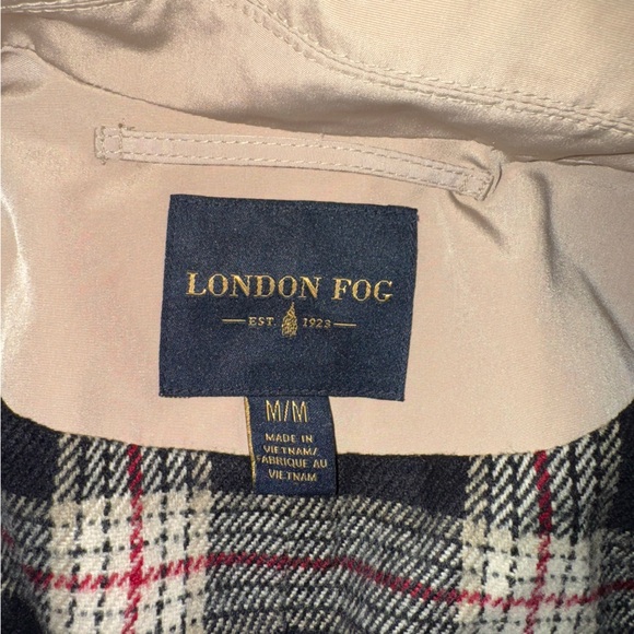 London Fog Spring/Fall Trench Style Raincoat Size Adult Medium - Picture 5 of 15